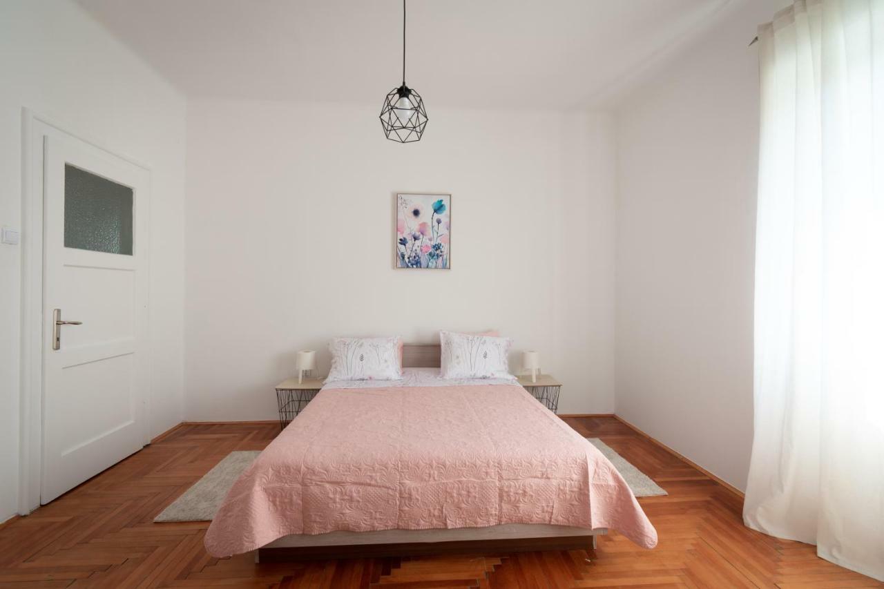 شقة سبليت  في Apartman Rhapsody المظهر الخارجي الصورة